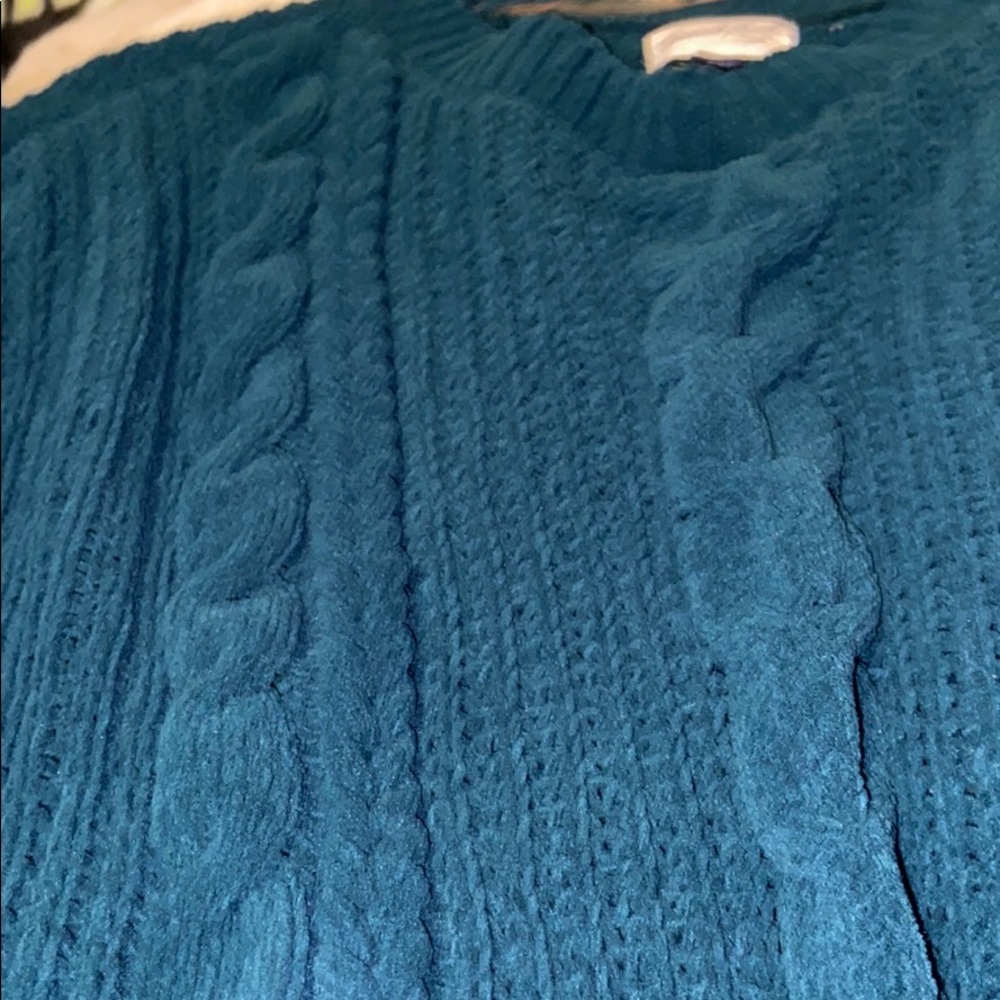 Knitted sweater ! - Picture 4 of 4